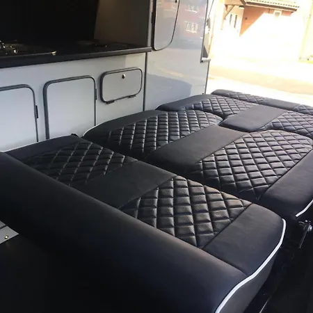 Luksusowy namiot Vw Transporter T5 Camper Van Peja